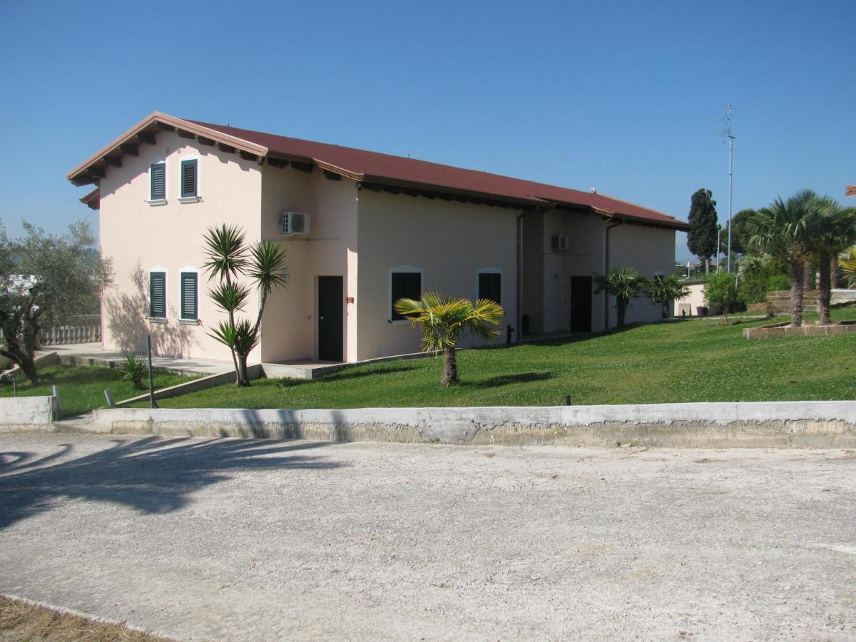 Residence Il Villaggio Del Re Corropoli Buitenkant foto