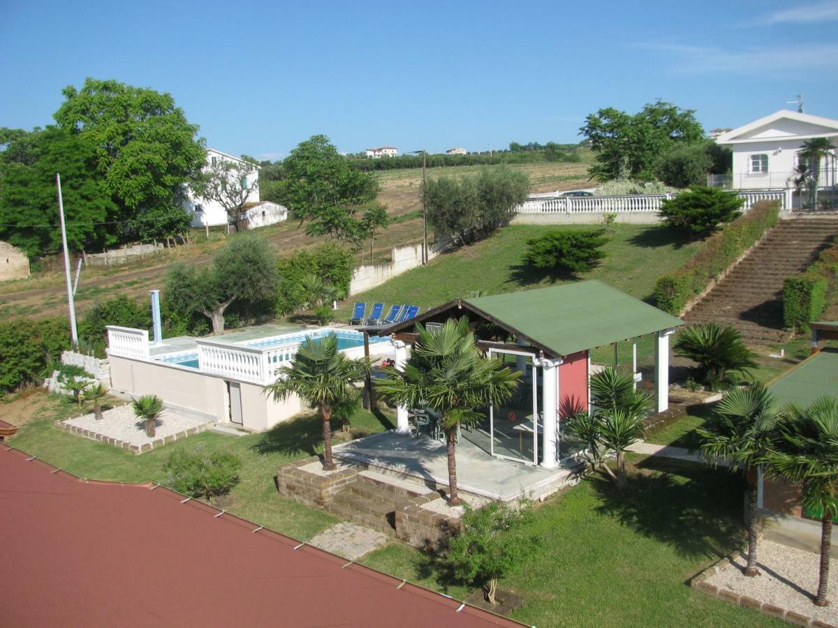 Residence Il Villaggio Del Re Corropoli Buitenkant foto